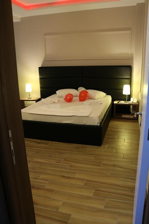 Hotel Golden 4*